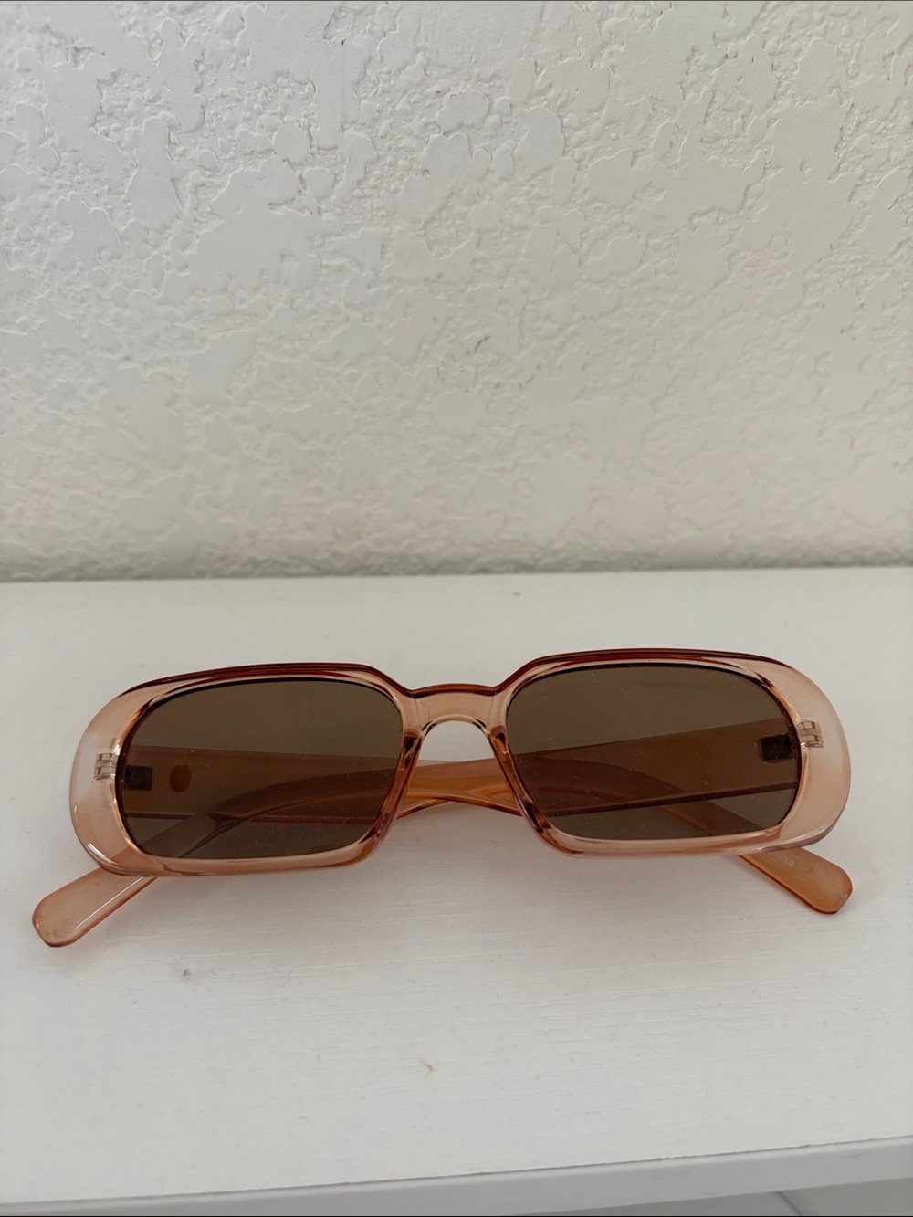 Women's Rectangular Peach Sunglasses - Unbranded never worn